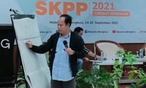 Massa bergerak, Martir dan Liku Demokrasi Indonesia