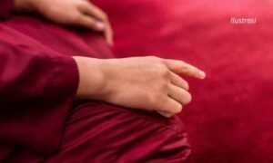 Panduan Sholat Tarawih Sendiri di Rumah, Lengkap Niat hingga Doa Kamilin